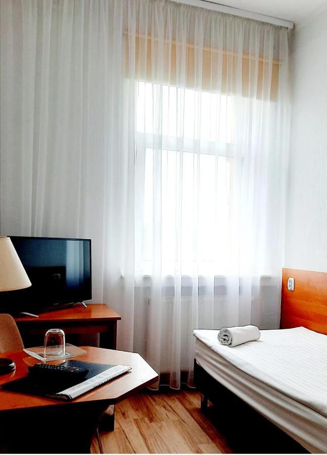 Hotel Bursztyn Kaliszki Eksteriør bilde
