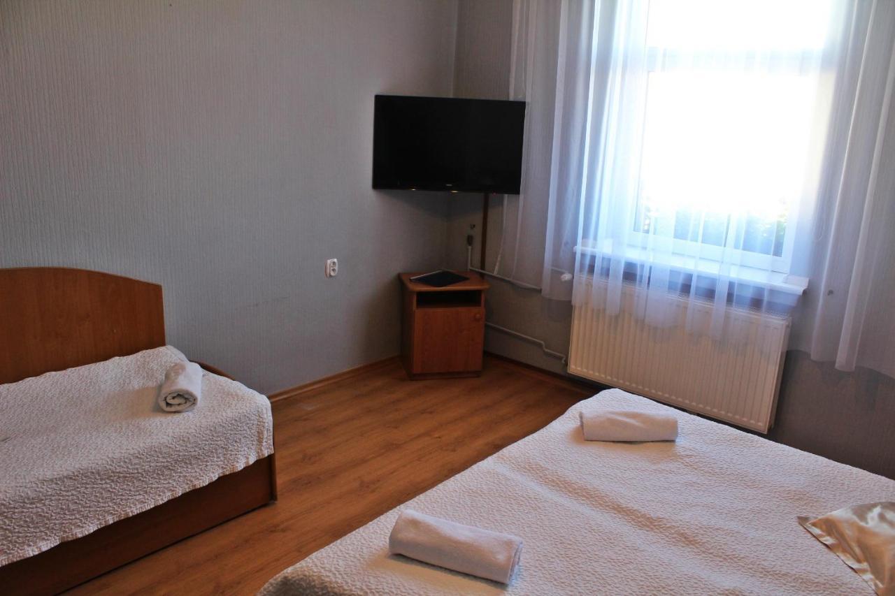 Hotel Bursztyn Kaliszki Eksteriør bilde